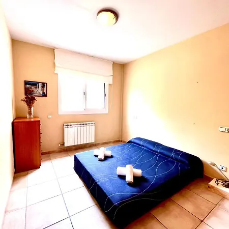 2 Apartment *